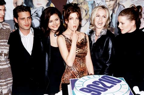 Tiffani Thiessen on Falling Out With Jennie Garth: "I Was the One Who ...