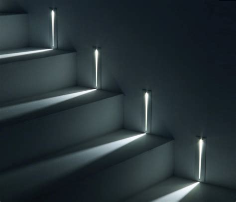 SIMES STEP | Staircase lighting ideas, Led stair lights, Recessed wall ...