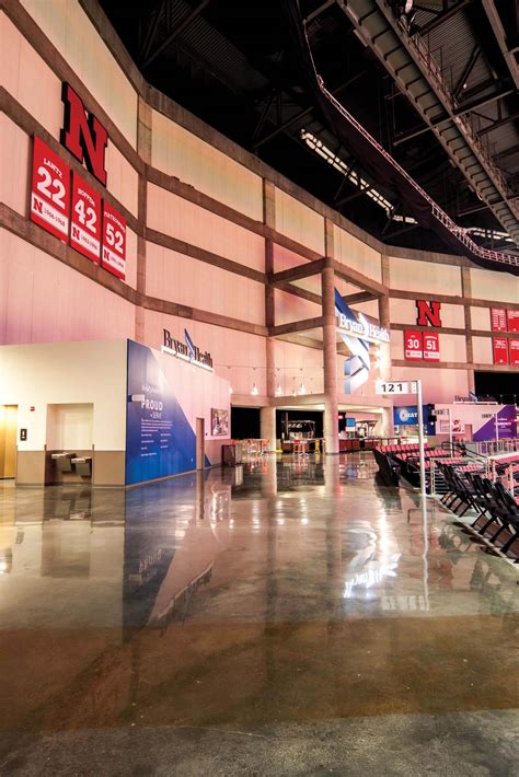 Pinnacle Bank Arena | Gordon Inc