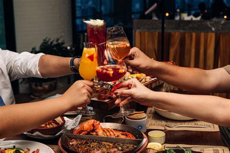 10 Restaurants for Late Night Food in Bangkok (2024 Update)
