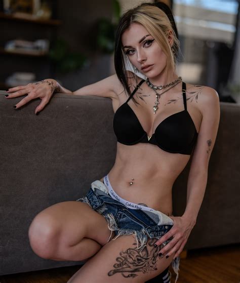 Rolyat - Only a few more days to snag this set plus a bunch of others