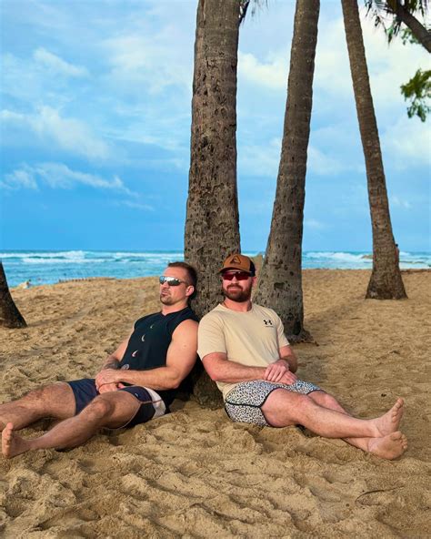 Alex Sparrow (@sparrowftl) • Instagram photos and videos