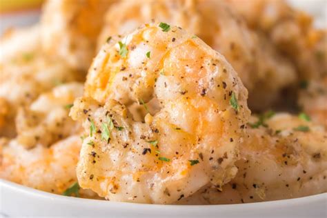 Air Fryer Garlic Parmesan Shrimp - Love Bakes Good Cakes