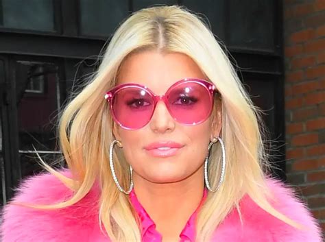 Jessica Simpson Slammed After Looking Unrecognizable In Photoshoot
