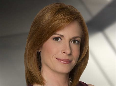 Meet The Women Of CNBC | Women, Pretty people, Beauty