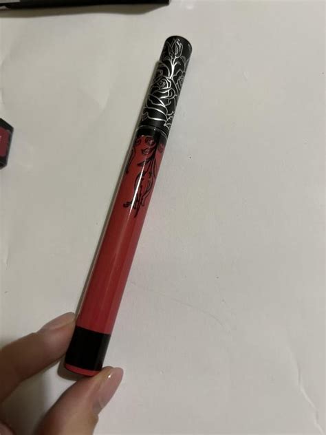 Жидкая губная помада kat von d everlasting liquid lipstick — цена 300 ...
