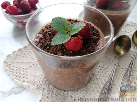 Рецепт: Ленивая овсянка с малиной и миндалем (без варки) на RussianFood.com