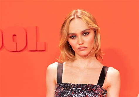 What Is Lily Rose Depp's Relationship Like With Her Famous Parents