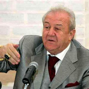 Зураб Церетели ответит за крышу - Экспресс газета