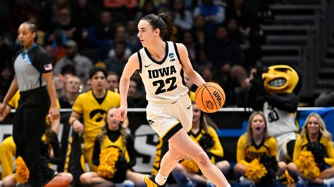 Caitlin Clark Leads Iowa to the Final Four, While L.S.U. Gets Past Its