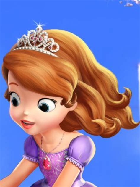 Sofia New Tiara, Dress And Pink Amulet | Princess sofia the first
