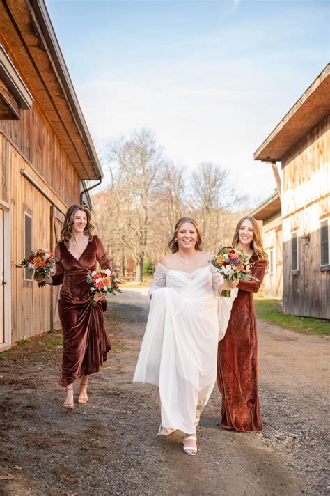 Choosing the Perfect Bridesmaid Dresses | Tashography