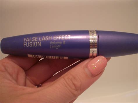 Pretty With A Punch: Max Factor False Lash Effect Fusion Review