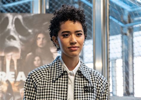 Jasmine Brown Yellowjackets at Eileen Towner blog