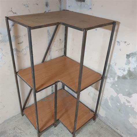 Стеллаж угловой из стального уголка для склада, магазина, гаража, балкона.