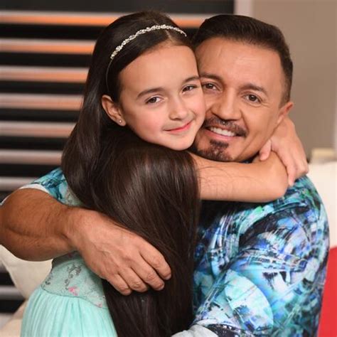 Melwin Cedeño ahora comparte la fama con su niña hermosa - Videos ...