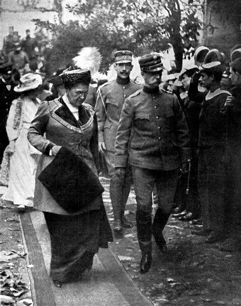 The unbelievably dramatic life of Princess Alice