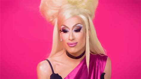 What is the best mini challenge of all time? : r/rupaulsdragrace