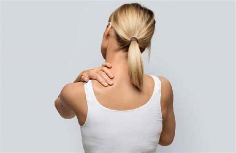 Dealing with Uneven Shoulders Scoliosis: Causes and Fixes | Treating Scoliosis