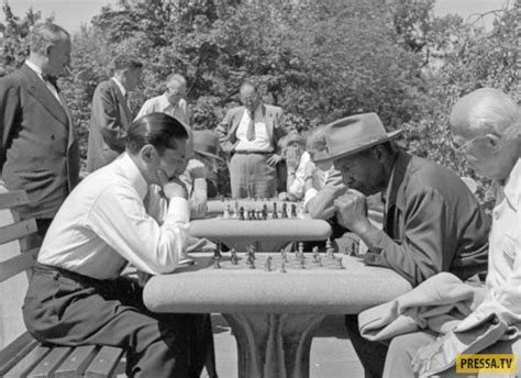 Чёрно-белые снимки Нью-Йорка 1950-х годов (27 фото)