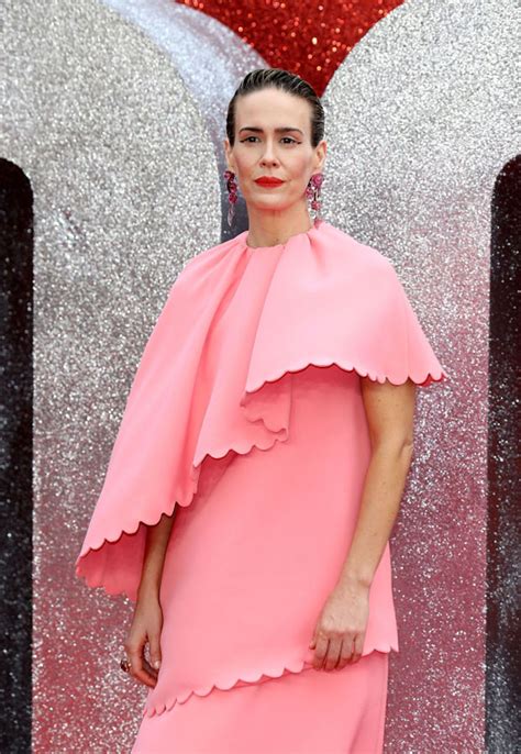 Sarah Paulson In Valentino - 'Ocean's 8' London Premiere - Red Carpet ...