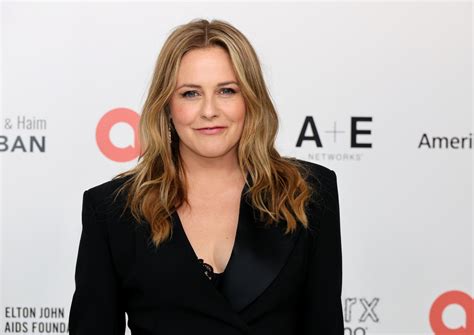 Alicia Silverstone Says She's 'Alive and Well' After Eating Poisonous