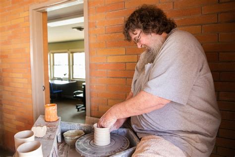 McBeth wins Harold Love Outstanding Community Service Award - UT Martin