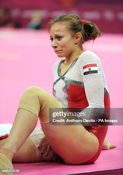 Egypt's Sherine Ahmed Elzeiny reacts after injuring herself while ...