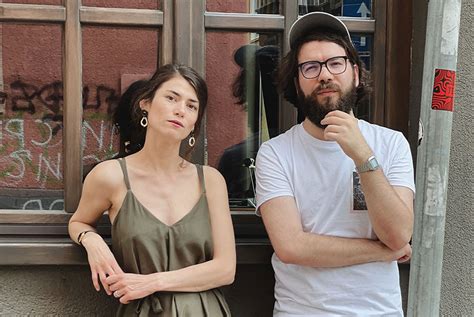 "Секунда, ще ти прочета нещо" – на ново място - Култура - БНР Новини