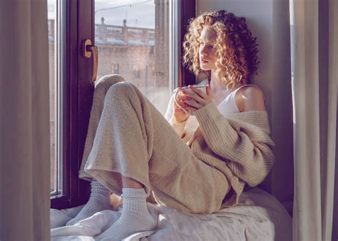 granny lifestyle warum dieser wholesome trend einfach perfekt  den