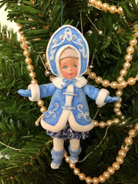 Новогодняя игрушка Ватная елочная игрушка «Снегурочка» | Christmas ...