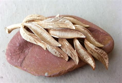 Vintage Gold Leaves Branch Brooch Woodland Nature Brooch | Etsy ...