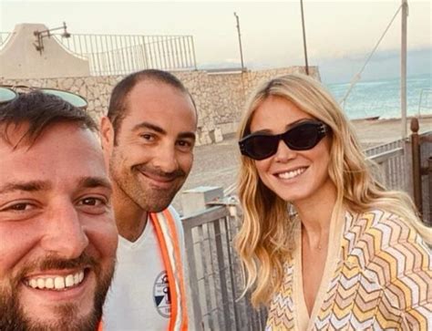 Diletta Leotta arrives with boyfriend Loris Karius, goalkeepers; fans ...