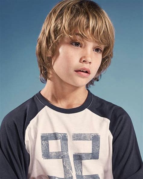 Pin de Jillaine Watson en Hair | Moda para niñas, Chicos guapos, Niños ...