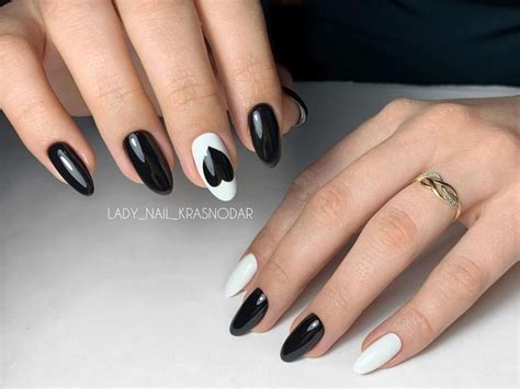 Маникюр Краснодар в Instagram: «🖤 Черно-белое настроение🖤…» | Ногти ...