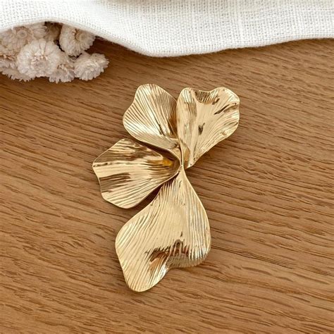 Broche pins "Jaya" acier inoxydable - Broche florale dorée pour ...