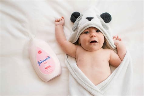 Gentle Baby Tummy Massage to Soothe Gassy Baby - Amanda Seghetti