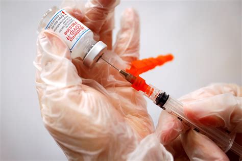 Tetanus Vaccine Needle