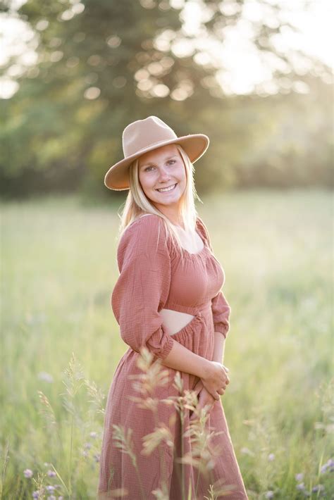 Family & Maternity — Amelia Roemer Photography