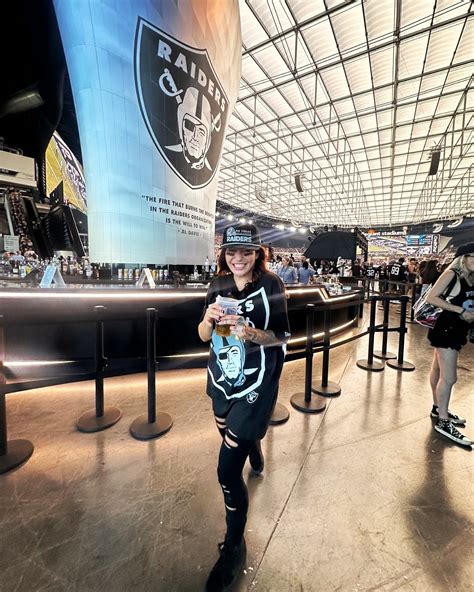 Kissa Sins | Hi | Instagram