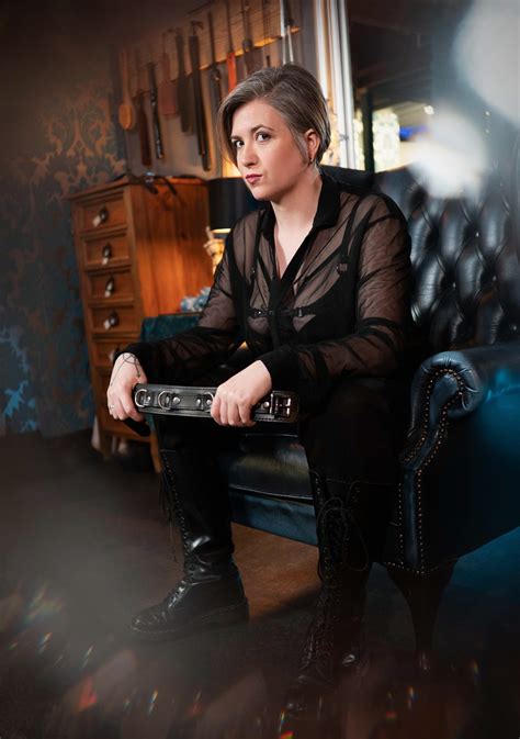 Contact London Mistress Sir Claire - Professional Femdom