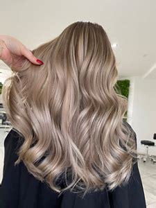 bronde hair guide ideas  inspo  bronde hair
