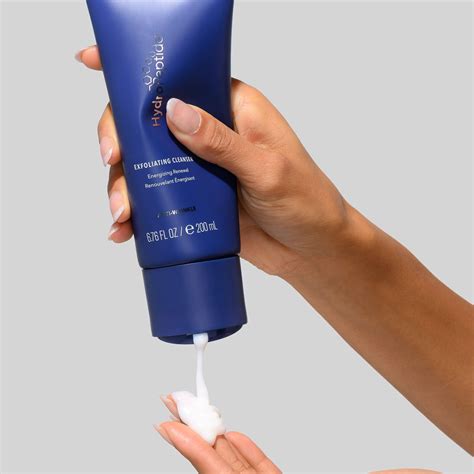 Exfoliating Cleanser – HydroPeptide