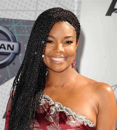 Creative And Easy Beginner Short Starter Loc Styles For Men And Women Looking For A Low Maintenance Look 7