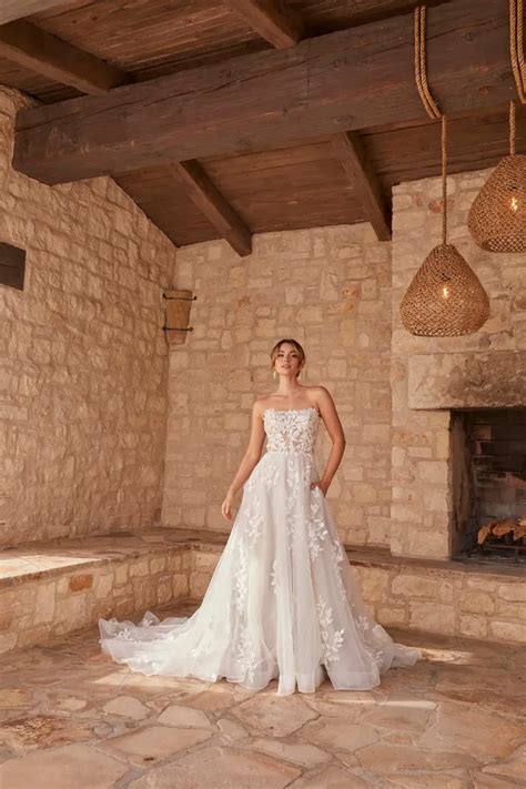 serene  madi lane levi bridal extraordinaire
