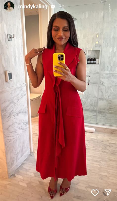 Mindy Kaling's feet
