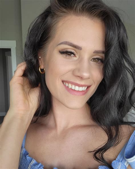 Marcie Reeves | Almost the weekend! Can’t wait to relax and enjoy some