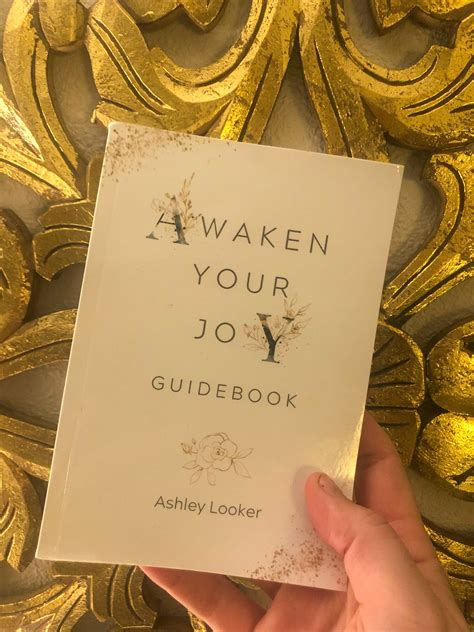 Happiness Journal. Daily happiness habits journal. Happy products