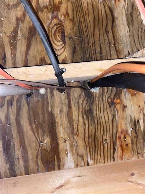 Leaking under toilet | DIY Home Improvement Forum