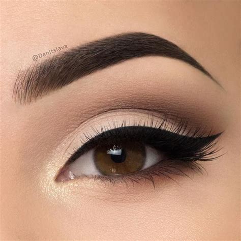 30 Hottest Eye Makeup Looks 2025 - Styles Weekly